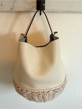 NWOT Vince Camuto Sula Leather & Woven Raffia Bucket Bag-Jasmine Cream/Neutral